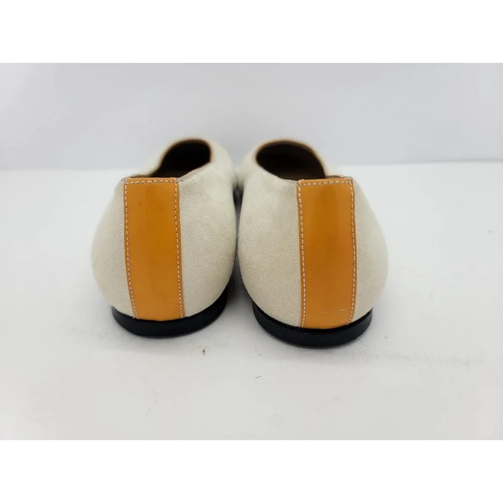 Gucci Women's Size 7 Beige Suede Ballet Flats Slip-On Round Toe Logo
